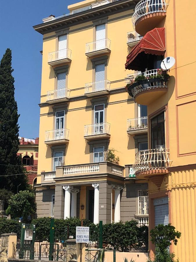 Vomero Guest House Naples Exterior photo